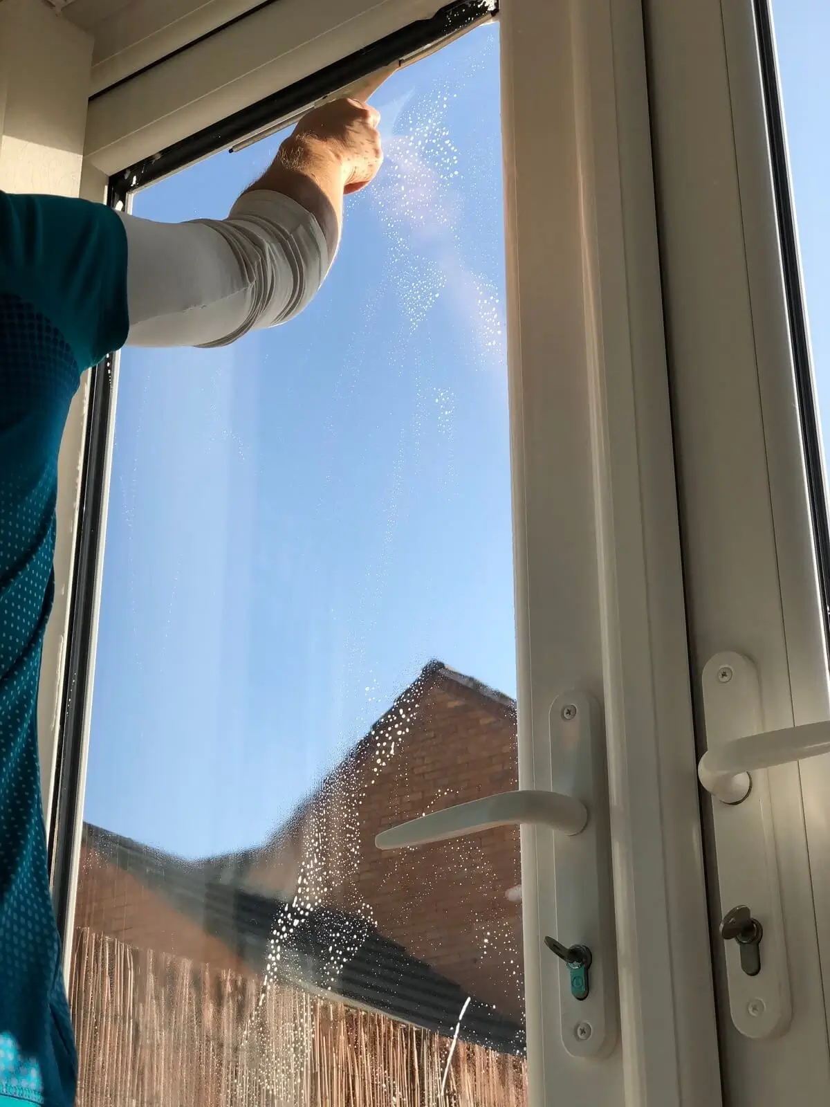 Why Businesses Need Regular Window Cleaning